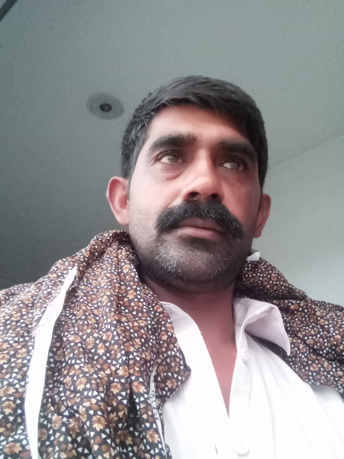 ساجد چھت کھو والی
